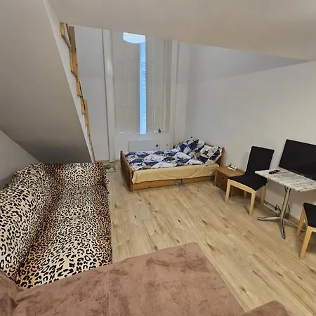 7dab Rotten 4b2 Contactless Self Check-in Apartment